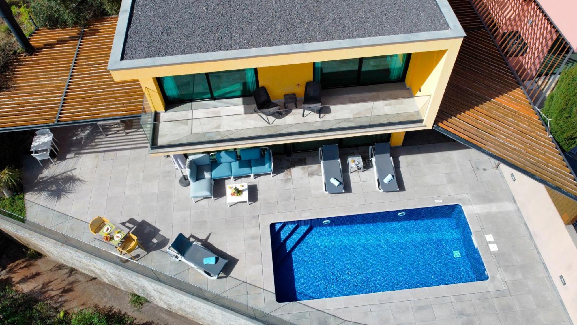 Eden Sun - A Modern Luxury Villa With A Panoramic View ปราเซเรช ภายนอก รูปภาพ