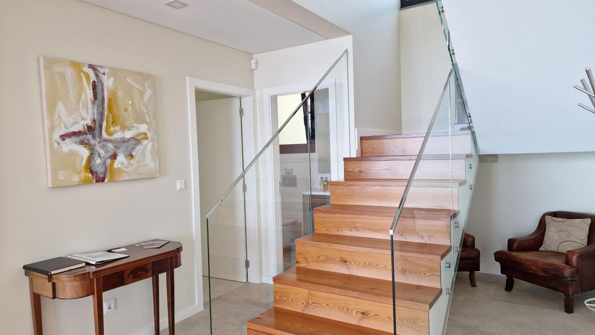 Eden Sun - A Modern Luxury Villa With A Panoramic View ปราเซเรช ภายนอก รูปภาพ