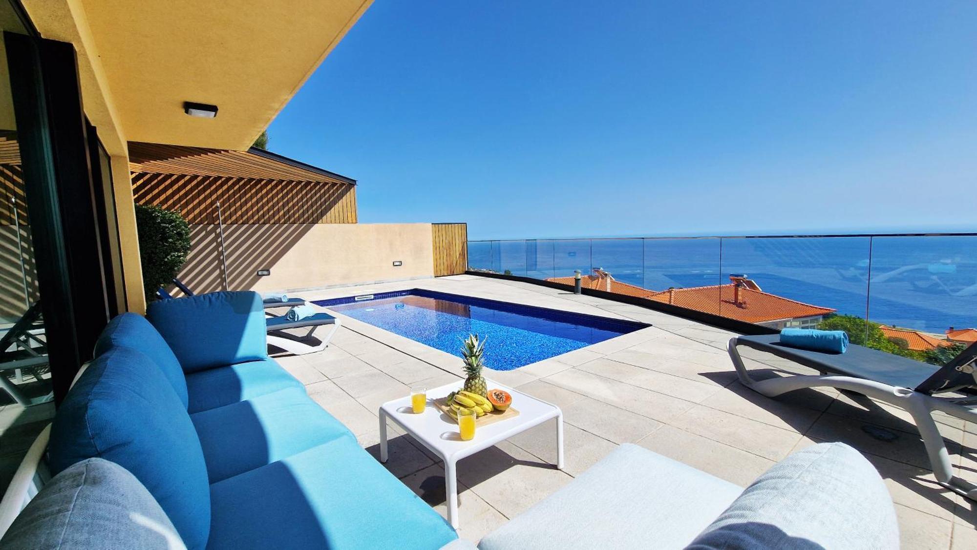 Eden Sun - A Modern Luxury Villa With A Panoramic View ปราเซเรช ภายนอก รูปภาพ
