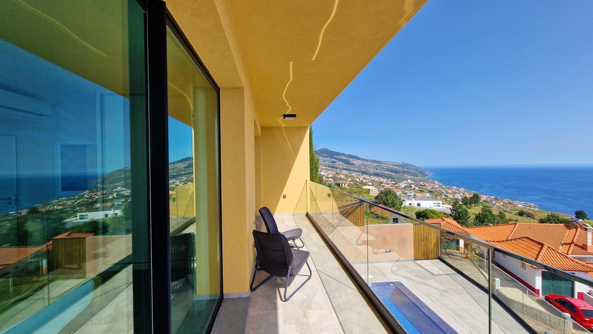 Eden Sun - A Modern Luxury Villa With A Panoramic View ปราเซเรช ภายนอก รูปภาพ